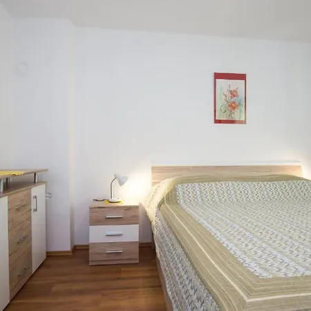 Apartments Hodanic Krk Town Exterior photo
